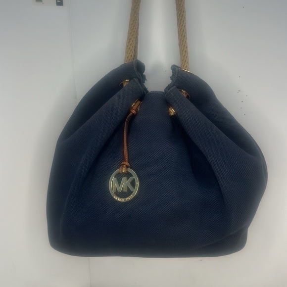 MICHAEL Michael Kors Tote - Marina Canvas - Picture 5 of 11